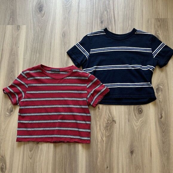 Brandy Melville Lot of 2 Striped Cropped Tees Made in Italy 100% Cotton One Size - Picture 1 of 12